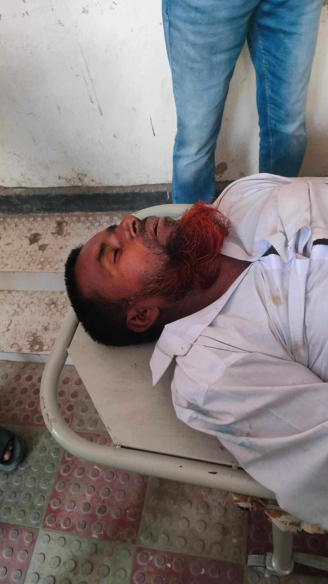 আড়াইহাজারে নিয়ন্ত্রণ হারিয়ে পিকআপ খাদে, নিহত ১